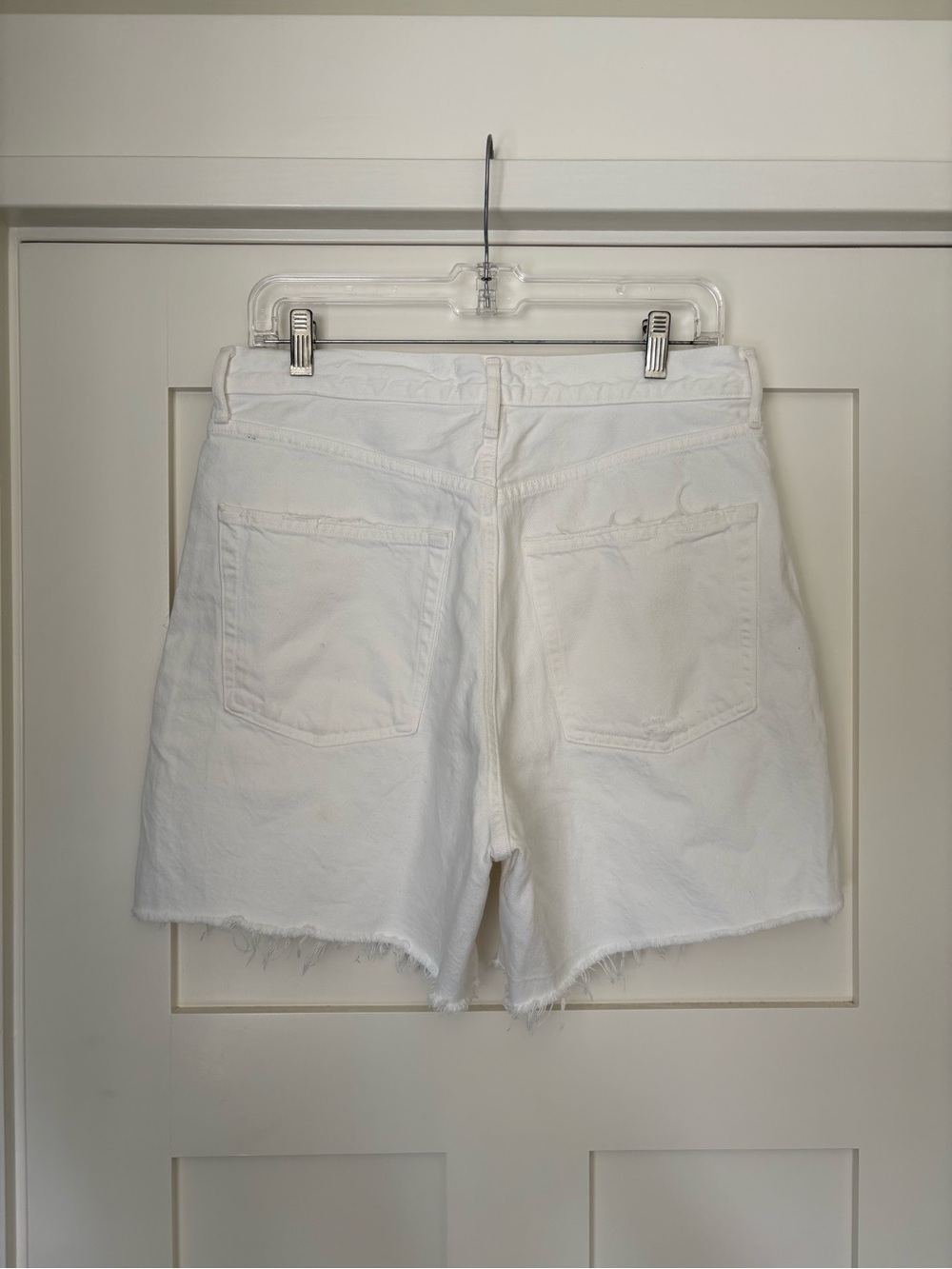 AGOLDE Stella High Rise Organic Cotton White Wash Denim Shorts
SZ 29 - Picture 8 of 12